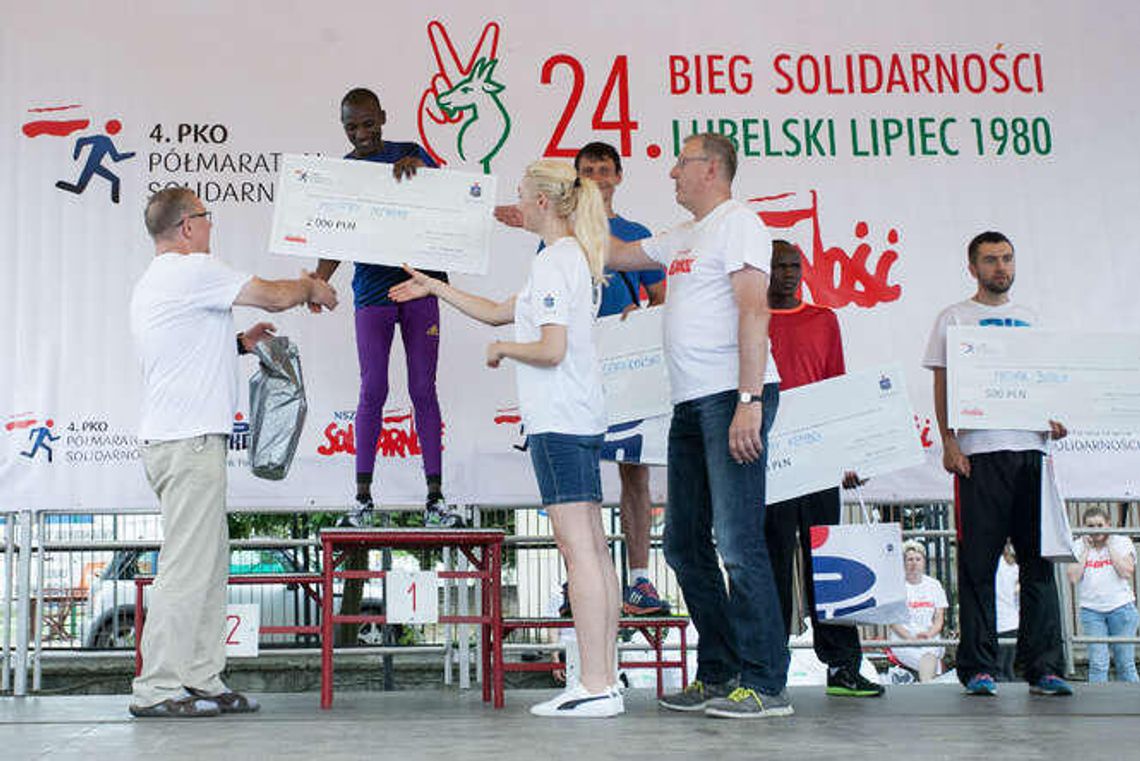 4. PKO Półmaraton Solidarności. 551 osób dobiegło do mety (zdjęcia)