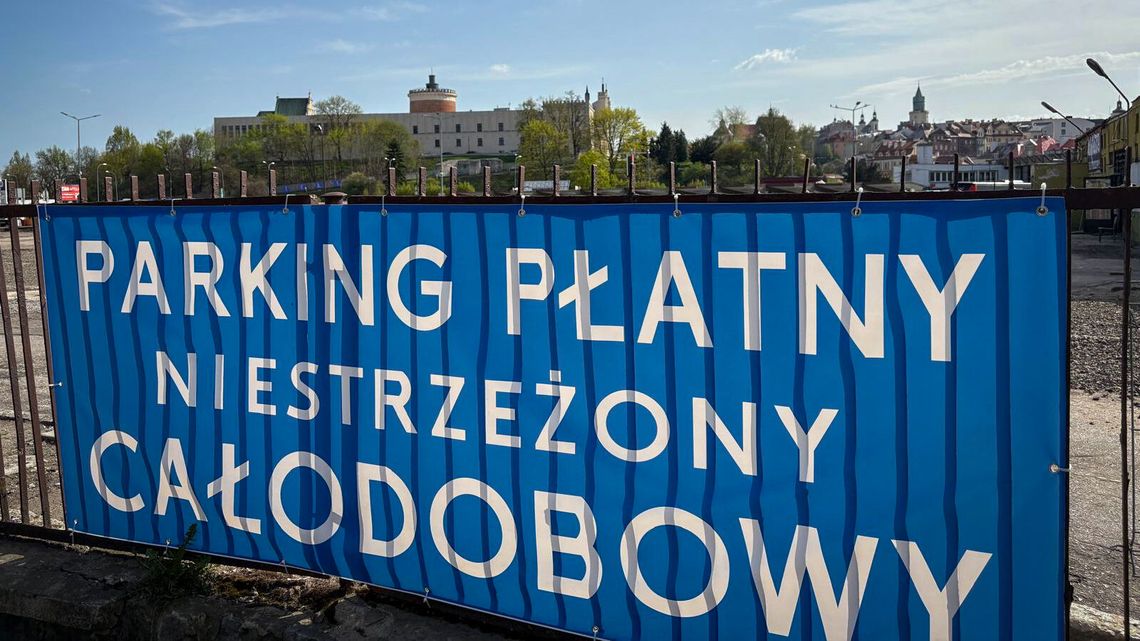 4 złote za godzinę postoju osobówki na parking przy ul. Ruskiej w Lublinie