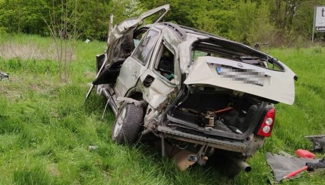 46-letni kierowca staranował znak drogowy. Mężczyzna był pijany