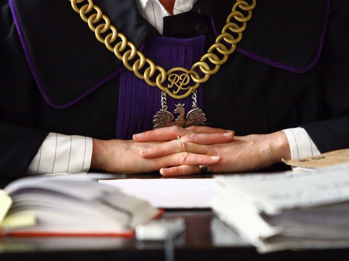 49-latek wyszedł z więzienia i chciał zabić żonę