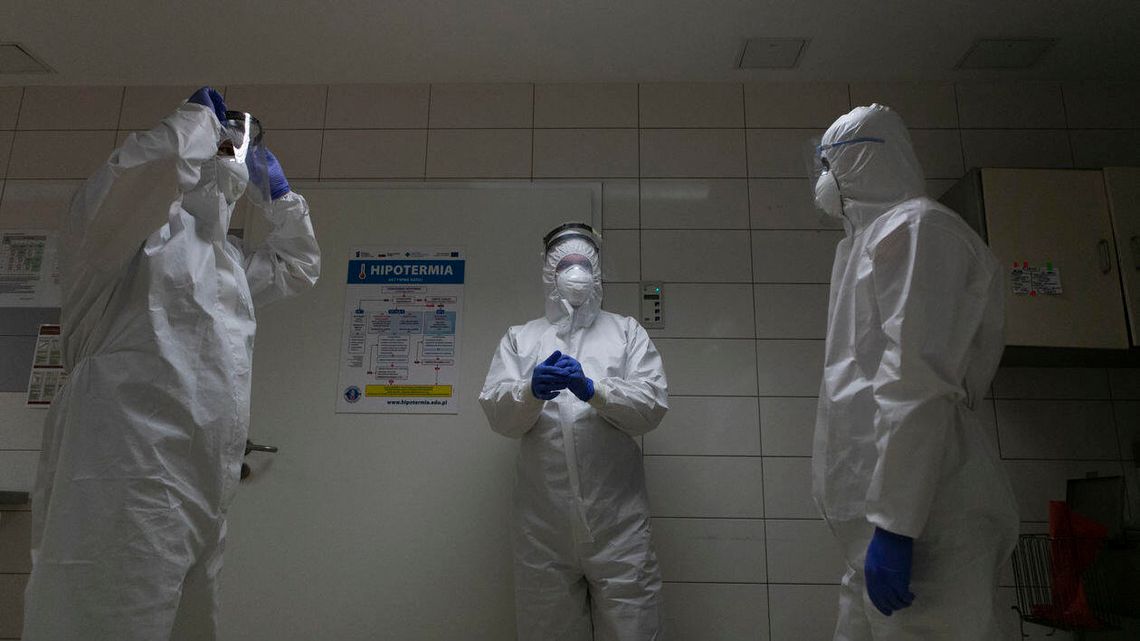 6930 przypadków zakażenia koronawirusem w Polsce. Zmarło 34 chorych z woj. lubelskiego