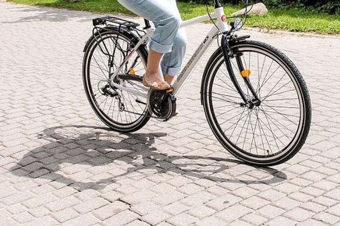 71-latka goniła rowerem złodzieja, który ukradł jej torebkę