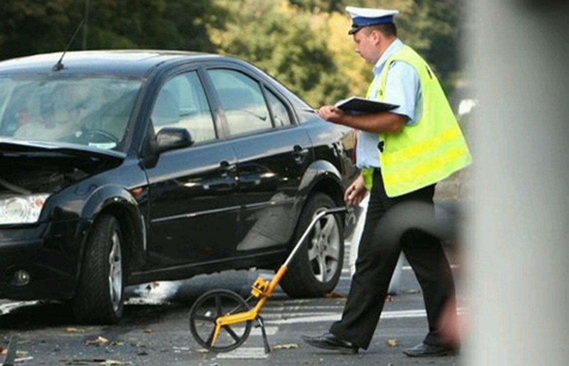 77 osób zginęło w długi weekend na polskich drogach 77 osób zginęło w długi weekend na polskich drogach