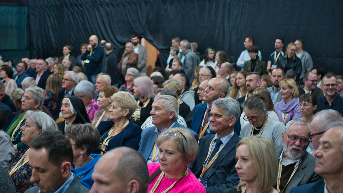 80 lat tradycji i miodowej pasji – jubileusz Technikum Pszczelarskiego w Pszczelej Woli