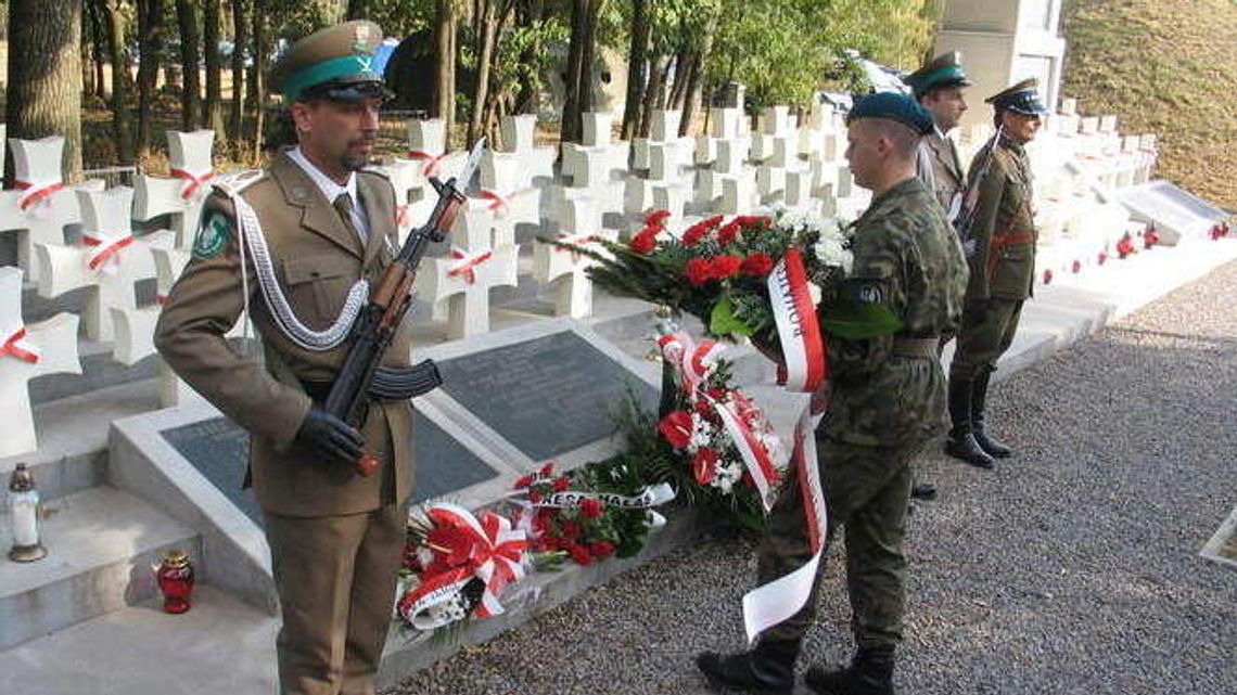 81. rocznica sowieckiej napaści na Polskę. Para prezydencka przyjedzie do Wytyczna 81. rocznica sowieckiej napaści na Polskę. Para prezydencka przyjedzie do Wytyczna