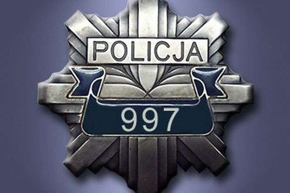 87-latek zabłądził po zmroku. Stał przy drodze i wzywał pomocy  