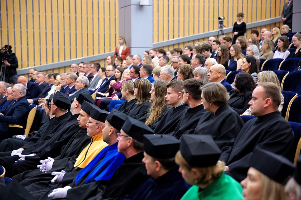 9 tys. nowych studentów na UMCS. Uczelnia rozpoczęła kolejny rok akademicki 9 tys. nowych studentów na UMCS. Uczelnia rozpoczęła kolejny rok akademicki