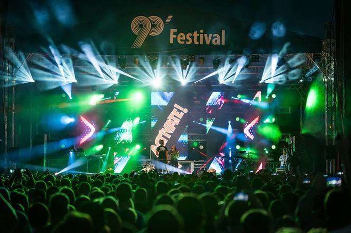 90' Festival On Tour: Hity lat 90-tych na lotnisku w Białej Podlaskiej 