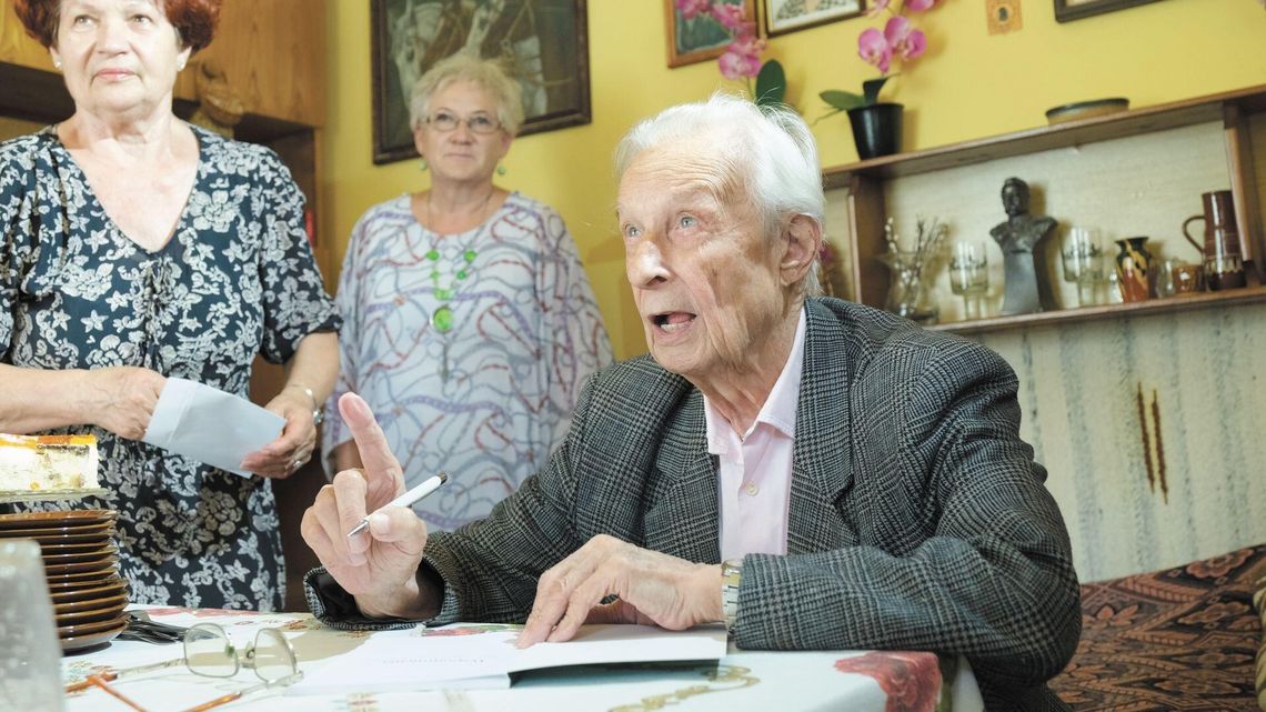 92-letni płk. Filipowicz z Nałęczowa: Walczyliśmy o wolność, to było piekło [wideo]