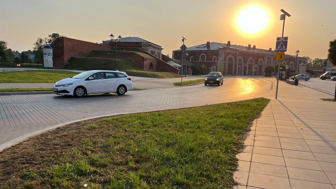 A jednak przejezdna. Zamkną ulicę z poślizgiem