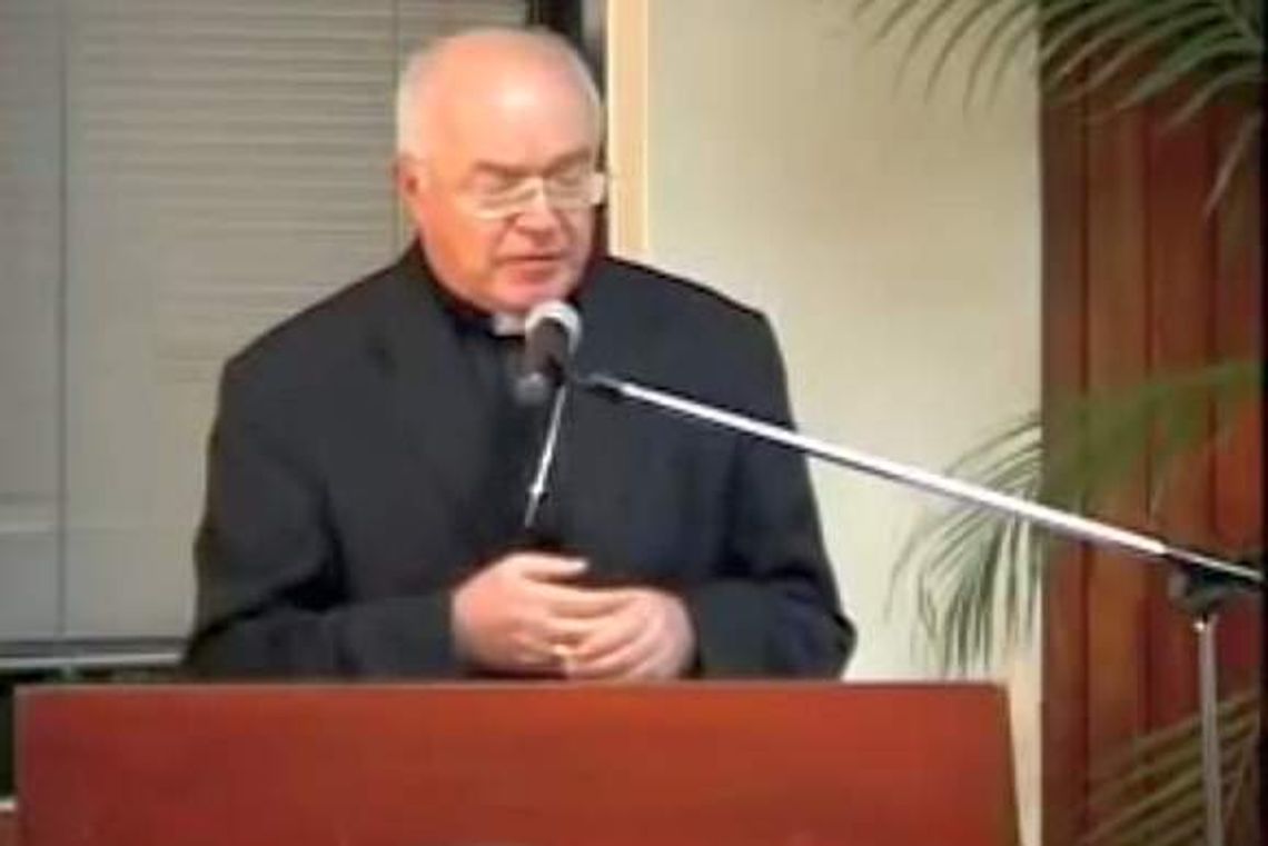 Abp Wesołowski wydalony ze stanu duchownego