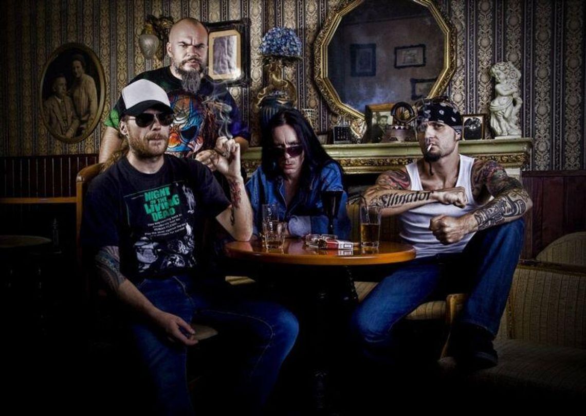  Acid Drinkers w Graffiti