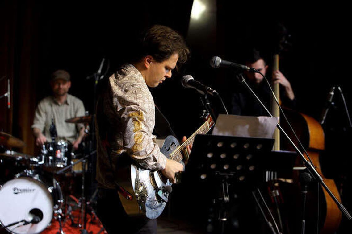 Adam Bartoś w klubie Spirala