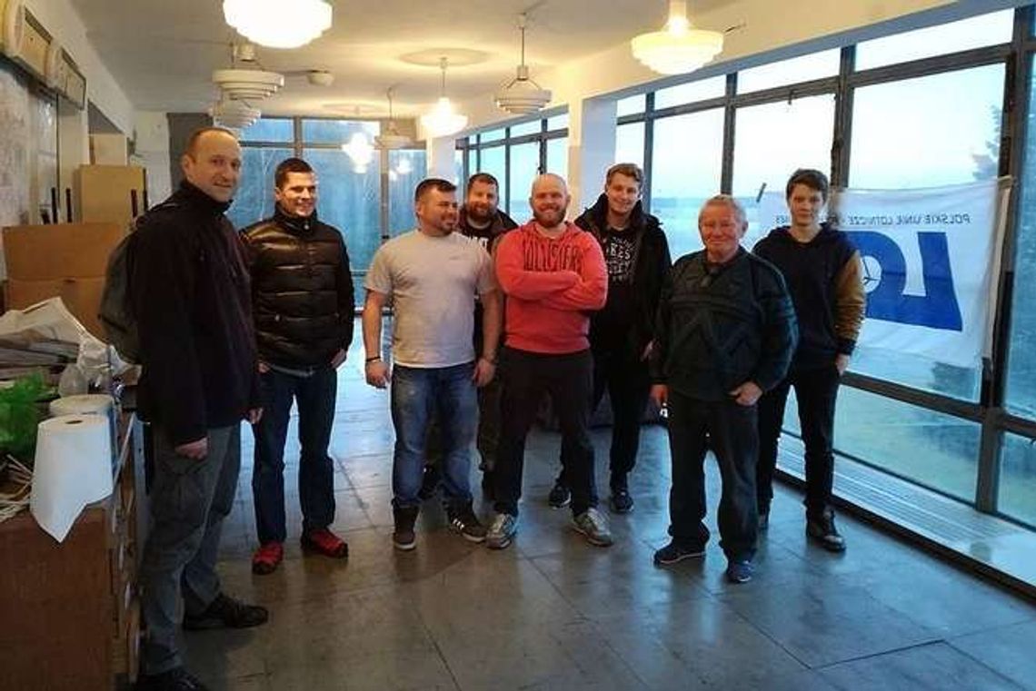 Aeroklub PLL LOT nad Białą Podlaską 