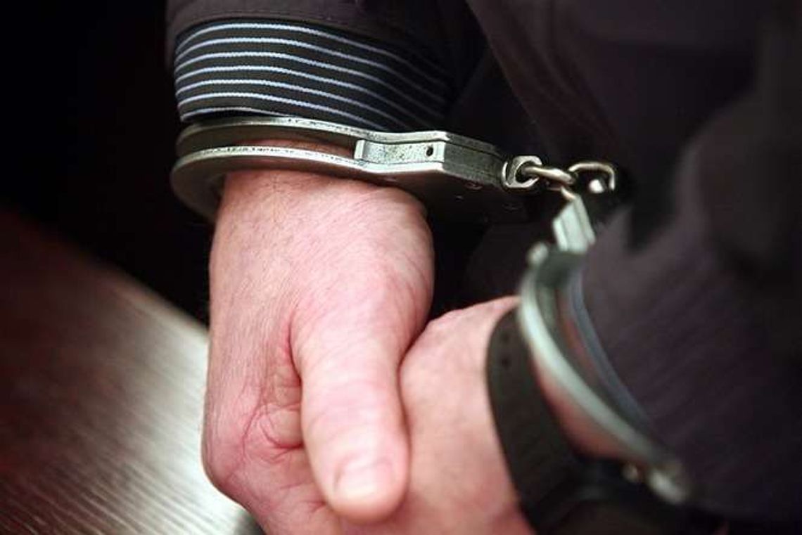 Afera w Krasnymstawie. Urzędnik zamieszany w wyłudzenie setek tys. zł Afera w Krasnymstawie. Urzędnik zamieszany w wyłudzenie setek tys. zł