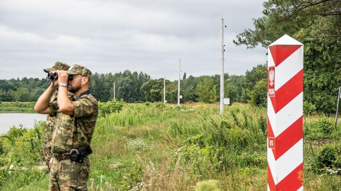 Afgańczycy przepłynęli Bug w Lubelskiem na pontonie. Chcieli na zachód Europy 