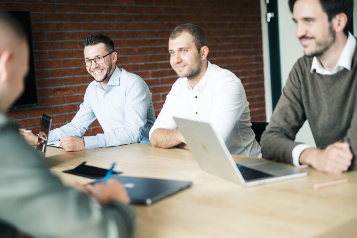 Agencja SEO: pozycjonowanie stron i wizytówki Google