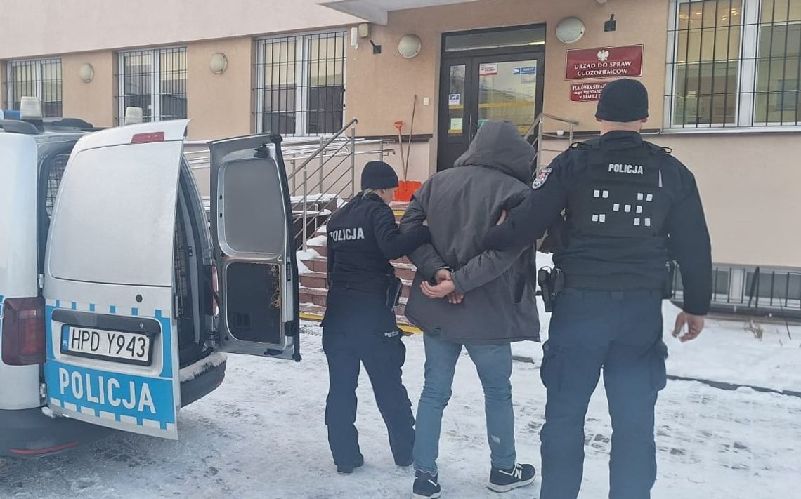 Agresywny Białorusin zatrzymany na stacji PKP w Łukowie Agresywny Białorusin zatrzymany na stacji PKP w Łukowie