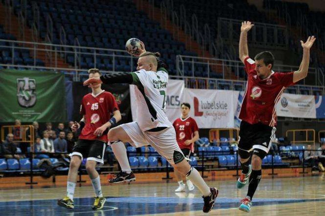 Akademicy z zielonym światłem do awansu