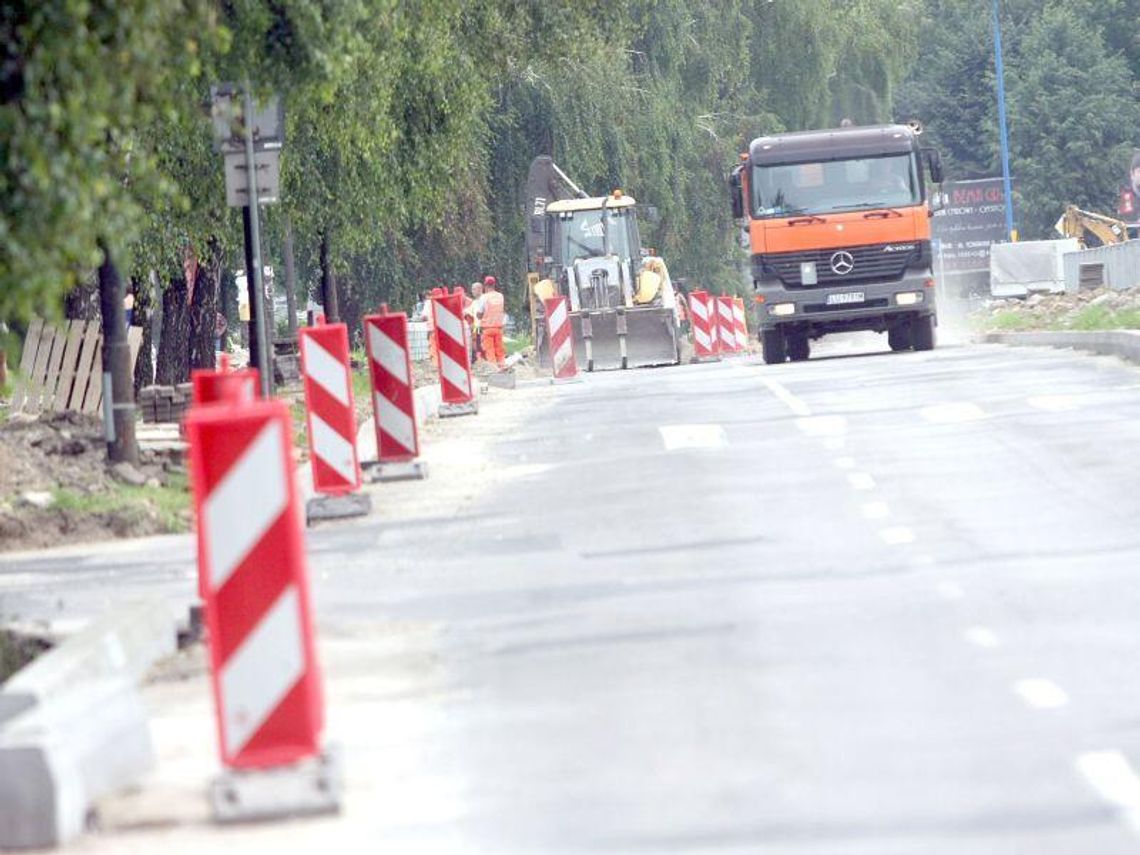 Al. Kompozytorów Polskich: Dłużej pojedziemy objazdami Al. Kompozytorów Polskich: Dłużej pojedziemy objazdami