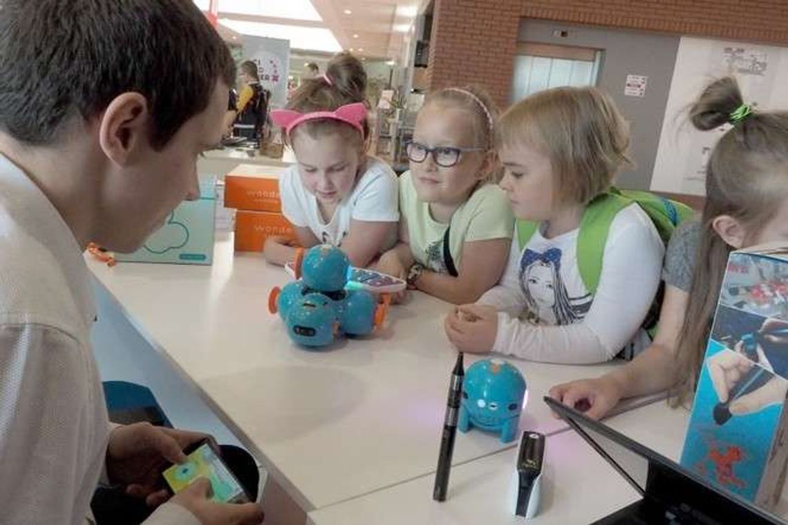 Ala ma robota. Trwa KidsTECH w Galerii Gala. Co można zobaczyć? Ala ma robota. Trwa KidsTECH w Galerii Gala. Co można zobaczyć?