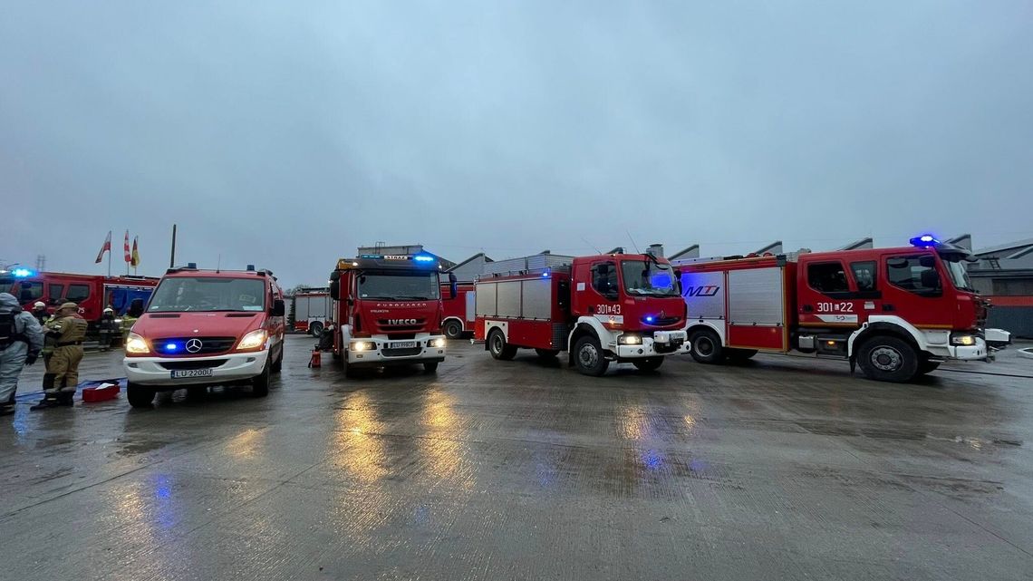 Alarm chemiczny w Kraśniku. Na miejscu 12 zastępów strażaków