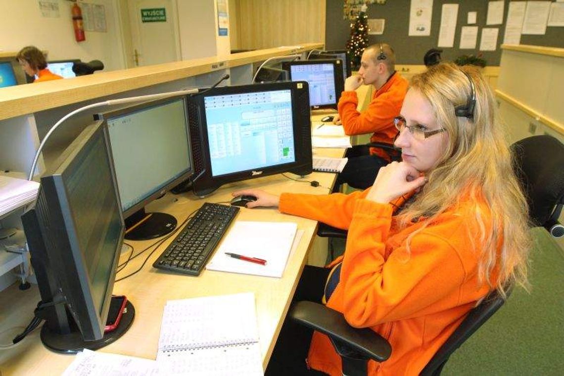 Alarmowy numer 112 w jednym miejscu. Tak wygląda Centrum Powiadamiania Ratunkowego