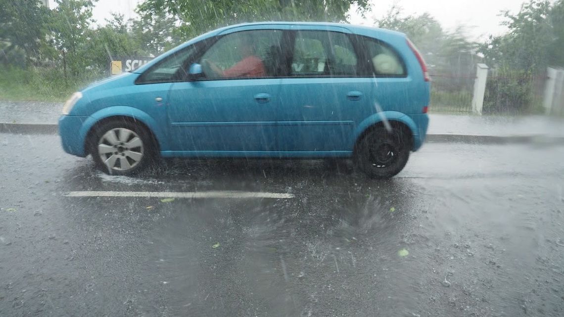 Alert RCB: Burze, silny wiatr i grad w Lubelskiem