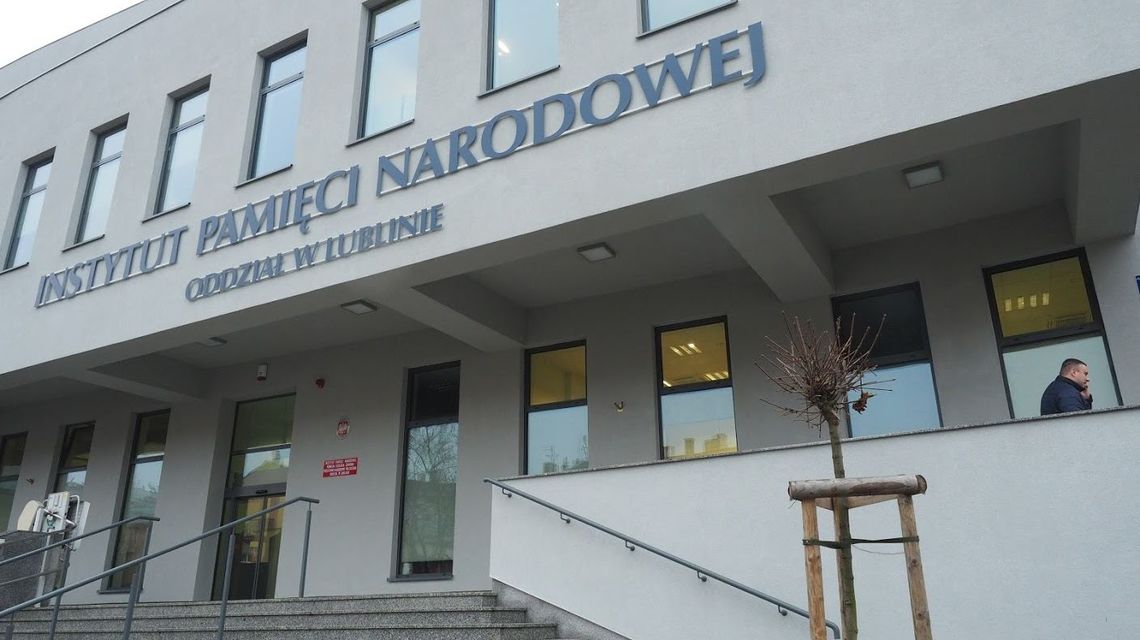 Alkohol na konferencji IPN w Krasnobrodzie? Pojawili się policjanci z alkomatem Alkohol na konferencji IPN w Krasnobrodzie? Pojawili się policjanci z alkomatem