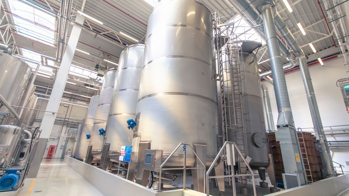 Alkohol od lubelskiego producenta pomoże w walce z koronawirusem