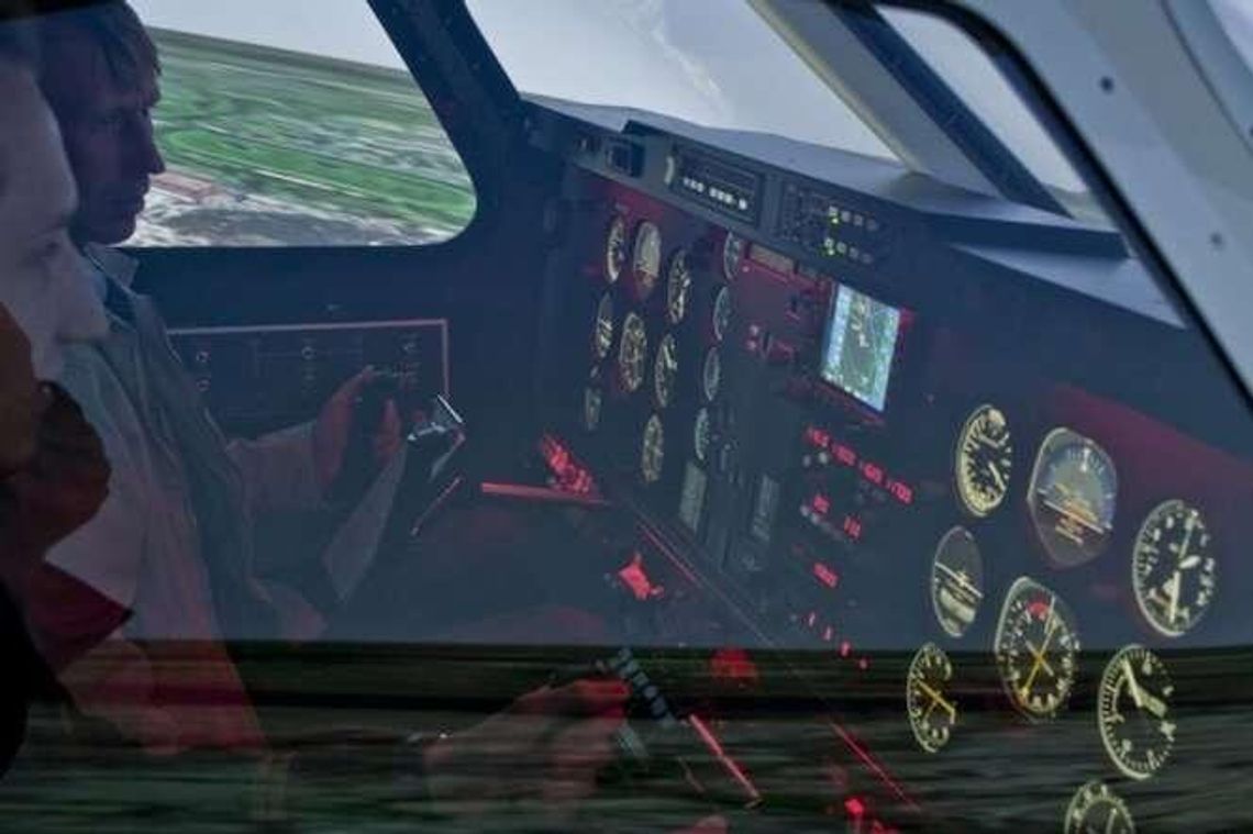 Ambitne plany uczelni. Zbuduje betonowy pas startowy na lotnisku, podwoi liczbę studentów