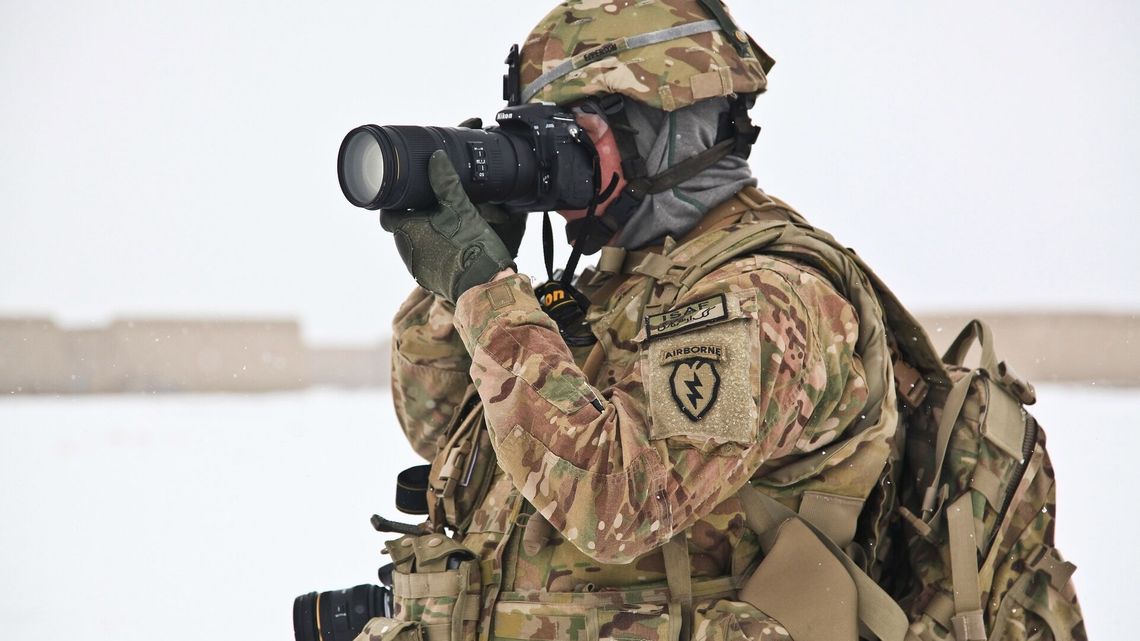 „Amerykański żołnierz” omotał kolejną kobietę