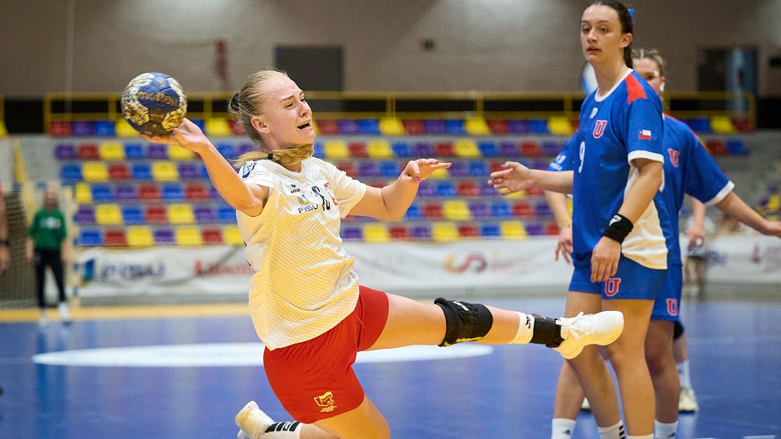 AMŚ piłkarek ręcznych: Reprezentacja Polski zaczęła turniej od wygranej z Chile