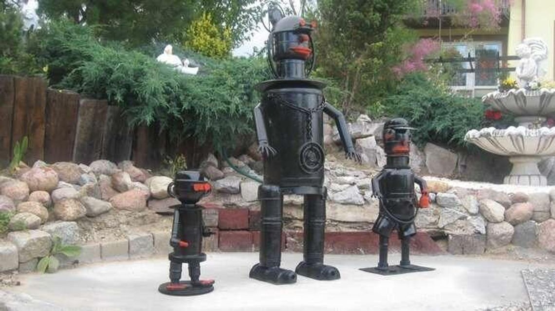 Androidy ze złomu. Kolekcja coraz większa Androidy ze złomu. Kolekcja coraz większa