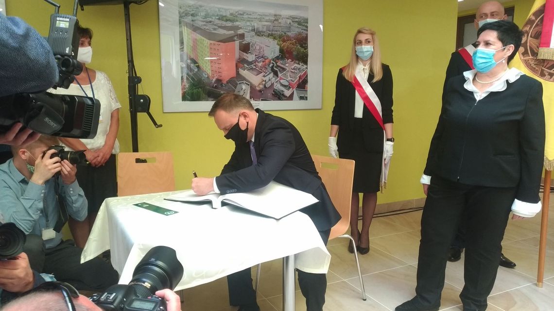 Andrzej Duda z wizytą w Centrum Onkologii Ziemi Lubelskiej [zdjęcia]