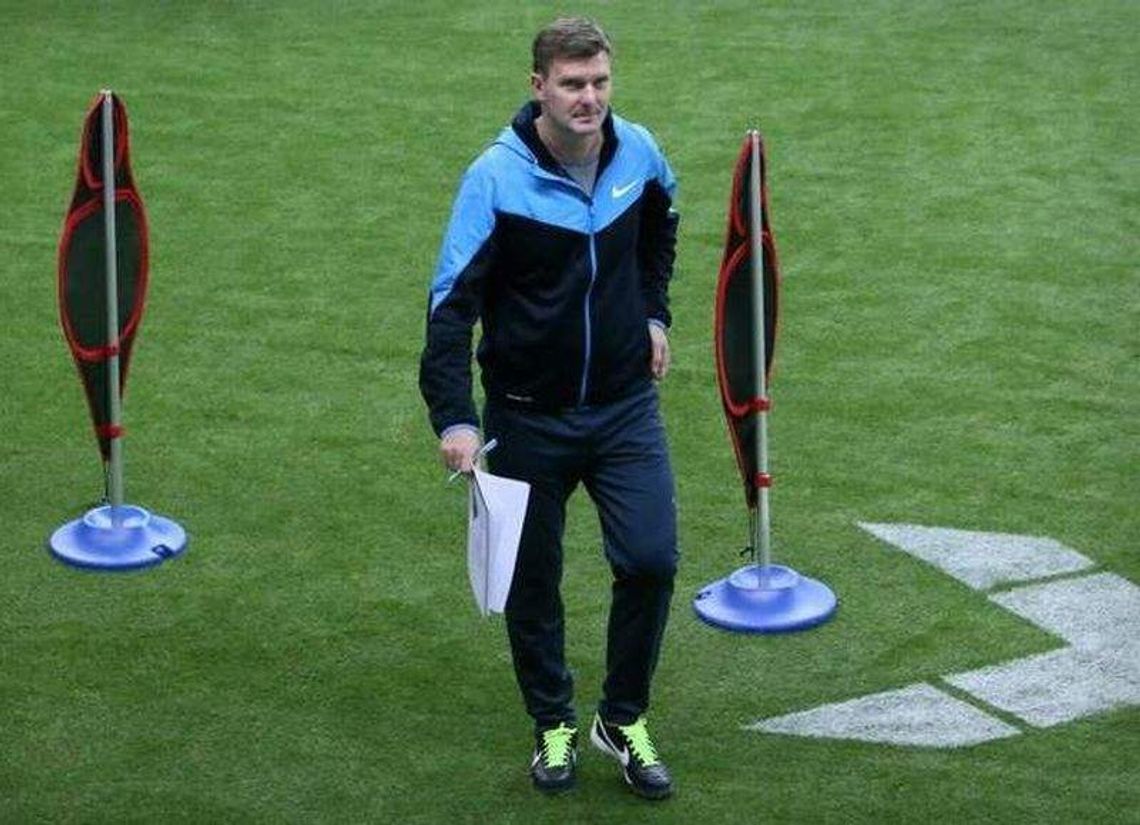 Andrzej Juskowiak: Napastnik musi umieć grać tyłem do bramki (wideo) Andrzej Juskowiak: Napastnik musi umieć grać tyłem do bramki (wideo)