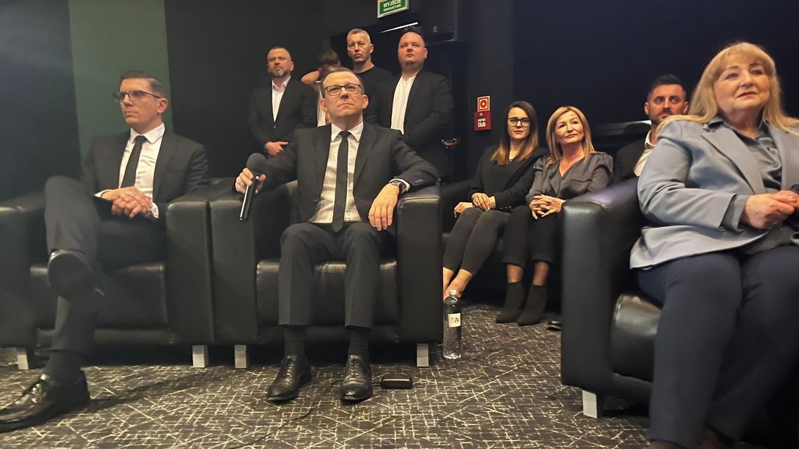 Andrzej Wnuk zainaugurował kampanię. Złożył 10 obietnic na kolejną kadencję Andrzej Wnuk zainaugurował kampanię. Złożył 10 obietnic na kolejną kadencję