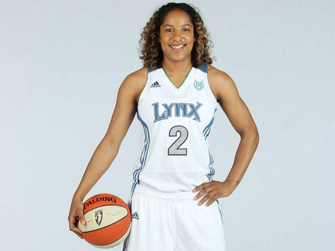 Angel Robinson nową zawodniczką Pszczółki AZS UMCS Lublin. Ma zastąpić kontuzjowaną Darę Taylor Angel Robinson nową zawodniczką Pszczółki AZS UMCS Lublin. Ma zastąpić kontuzjowaną Darę Taylor