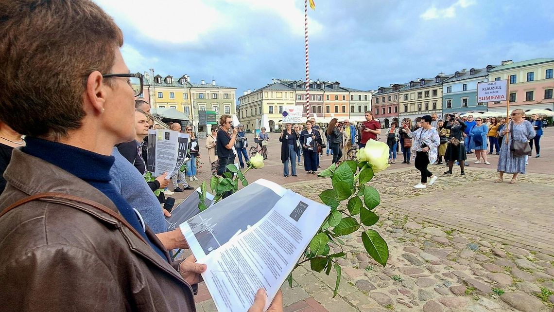 Ani jednej więcej! Protest na Rynku Wielkim w Zamościu