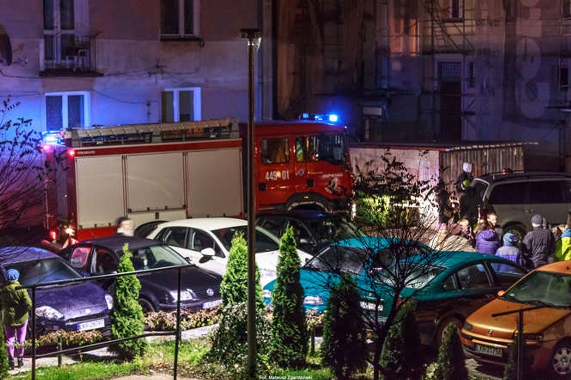 Annopol: Gaz wydobywał się z butli w bloku