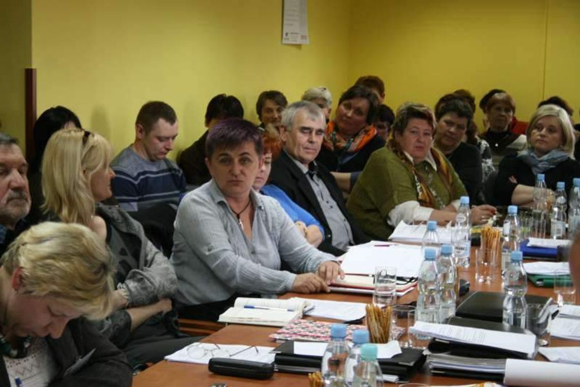 Anonim donosi na radne. W sprawie oświadczeń majątkowych