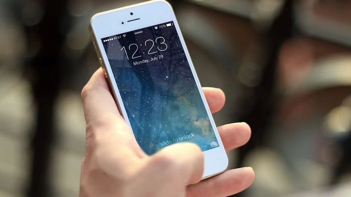 Aplikacja "Kwarantanna domowa" ma nam pomóc szybciej komunikować się ze służbami. Wystarczy wysyłać im swoje zdjęcie