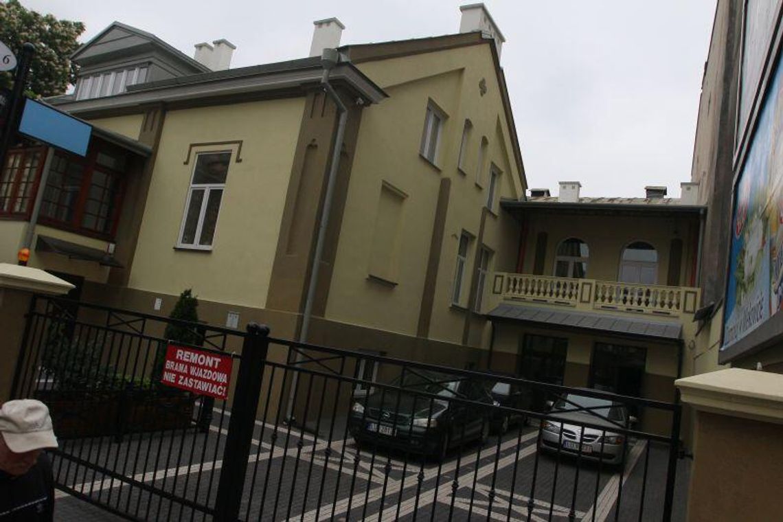 Apollo: Było kino, będą sklepy Apollo: Było kino, będą sklepy