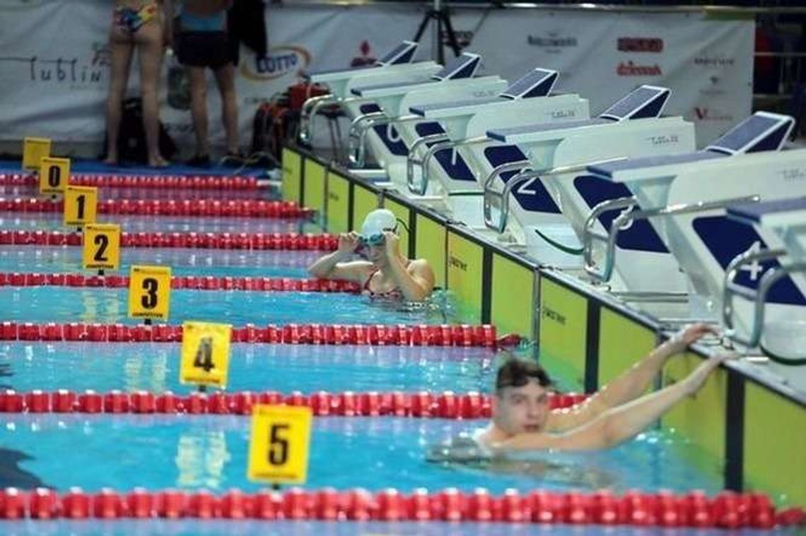 Aqua Lublin. Brąz Jowity Sieńczyk podczas pływackich MP, rekord Konrada Czerniaka