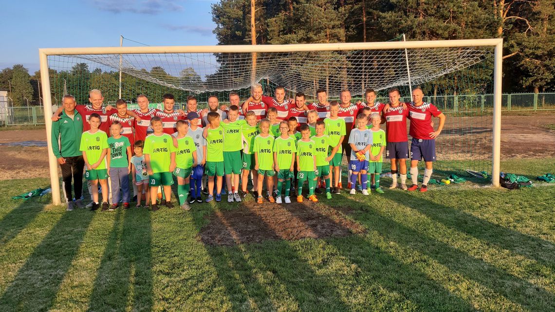 AR-TIG Huta Dąbrowa wraca do okręgówki po 15 latach AR-TIG Huta Dąbrowa wraca do okręgówki po 15 latach