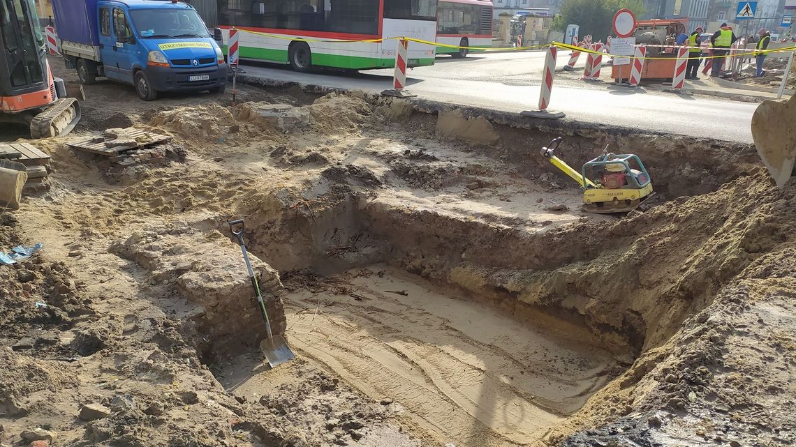 Archeolodzy: W tym miejscu Lublin miał fosę