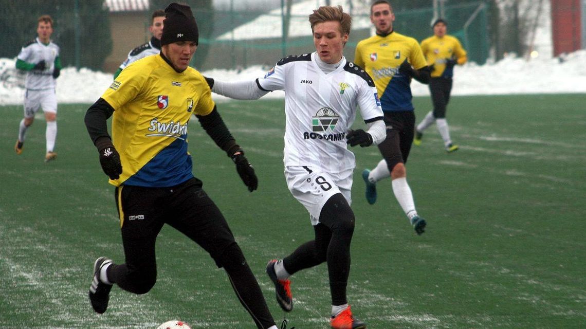 Aron Stasiak (Górnik Łęczna): U trenera Smudy trzeba dawać z siebie wszystko