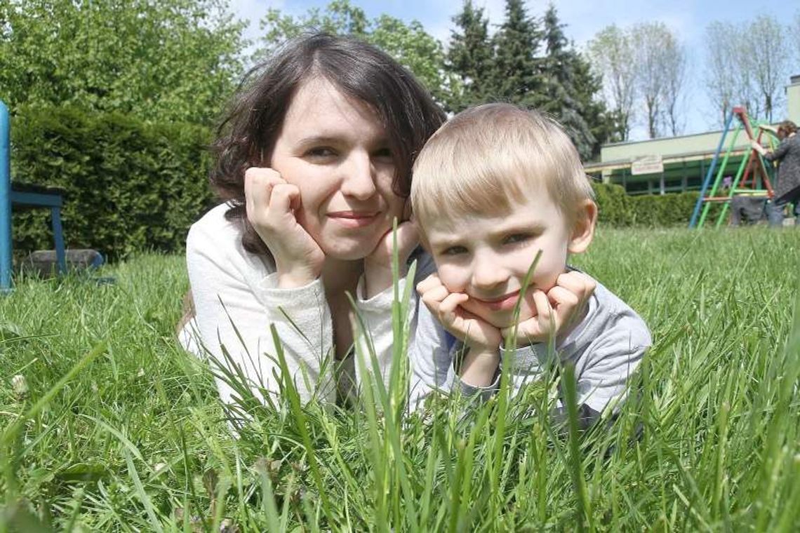 Artyści i celebryci pomagają Magdzie. Ale cała nadzieja w klinice w USA