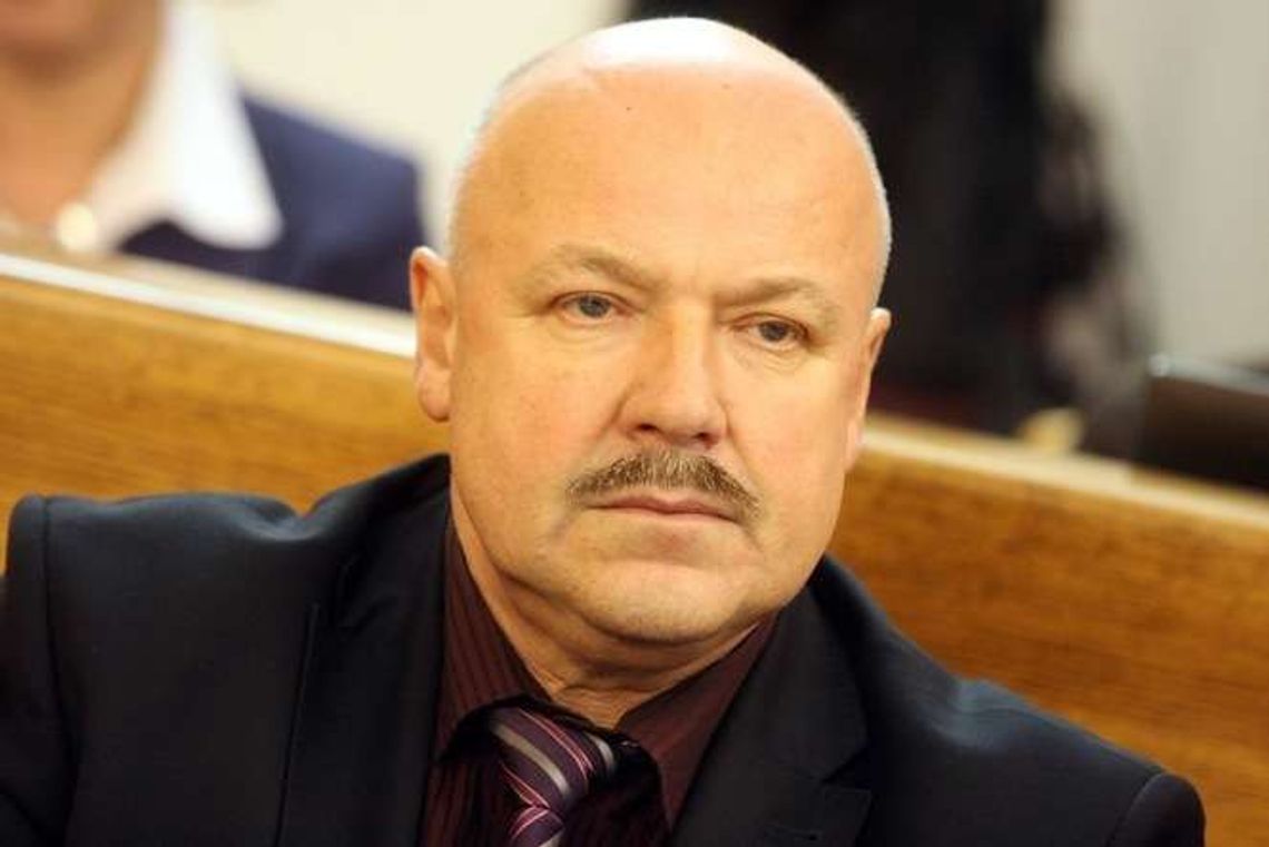 Asfalt na Krężnickiej się zużywa? Radny: Wyolbrzymiałem... Asfalt na Krężnickiej się zużywa? Radny: Wyolbrzymiałem...