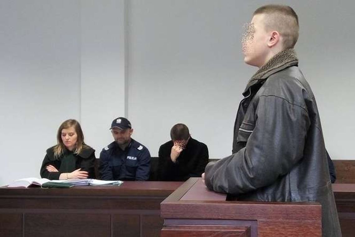 Atak na taksówkarza przy ul. Zbożowej. Ukrainiec i 14-latek przed sądem